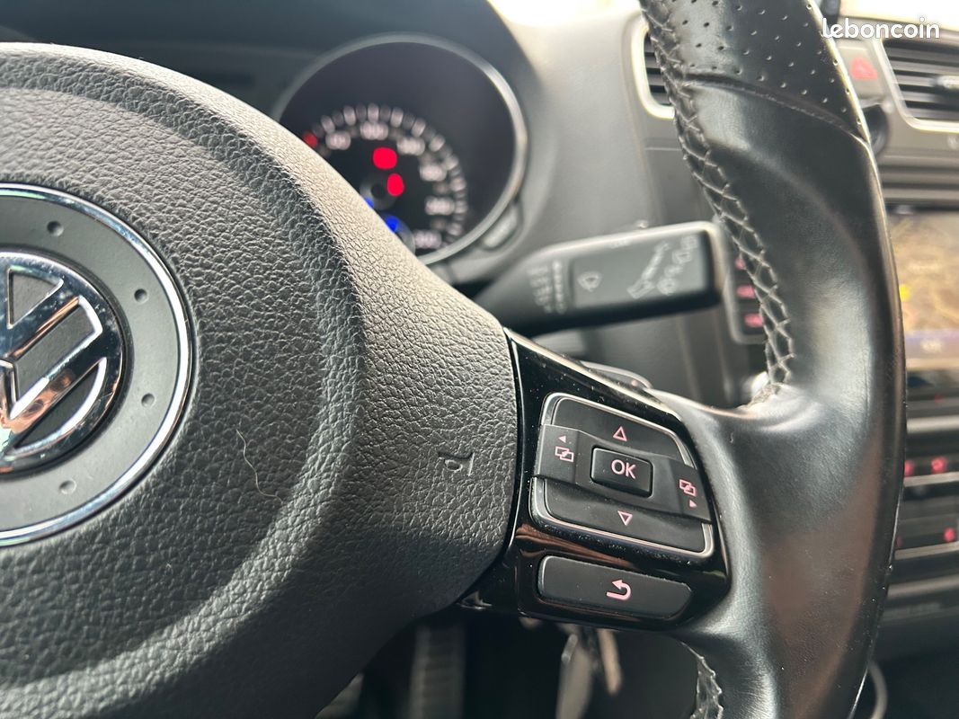 Volkswagen golf 6 r-line-2.0 tsi 270ch-bva-ligne inox-garantie 6 mois (image 28)