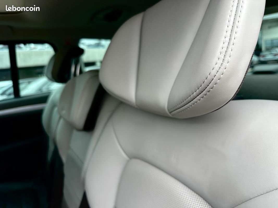 Renault espace v 1.6 tce 200 energy initiale paris edc 7pl (image 27)