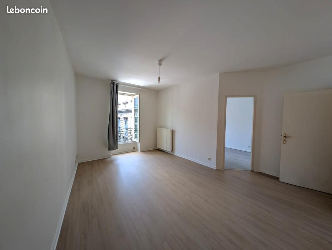 Appartement 2 pièces 40 m² · à Bordeaux · 40 m² · 673 €