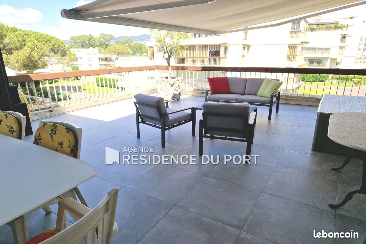 Appartement 3 pièces 70 m² · à Mandelieu-la-Napoule · 70 m² · 730 000 €