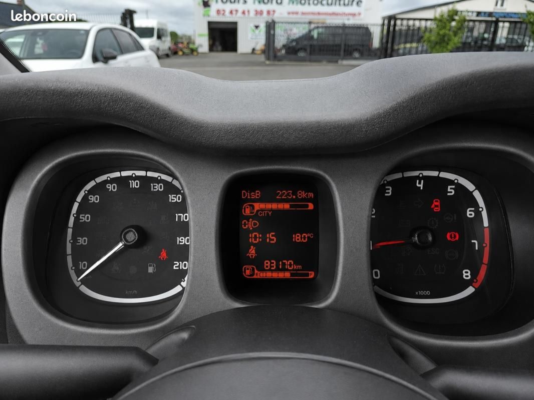 Fiat Panda Cross 1.0 i GSE 12V Mild Hybrid 69 cv (image 12)