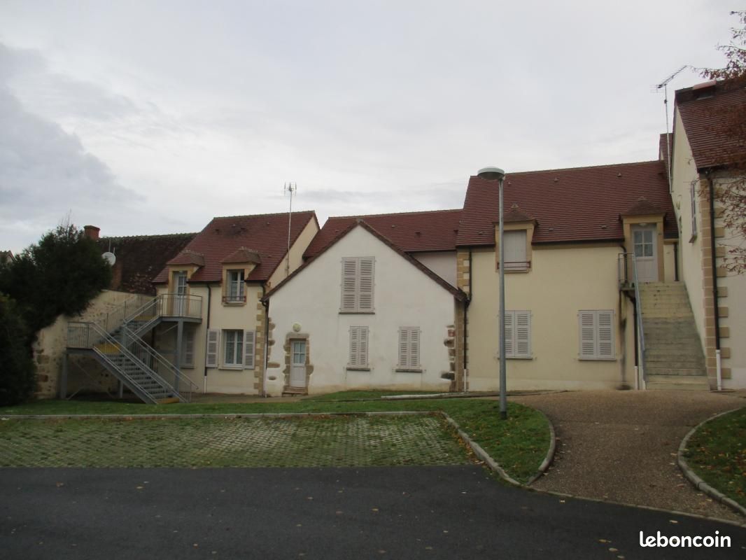 Maison 3 pièces 56 m² · à Meaulne-Vitray · 56 m² · 456 €/mois