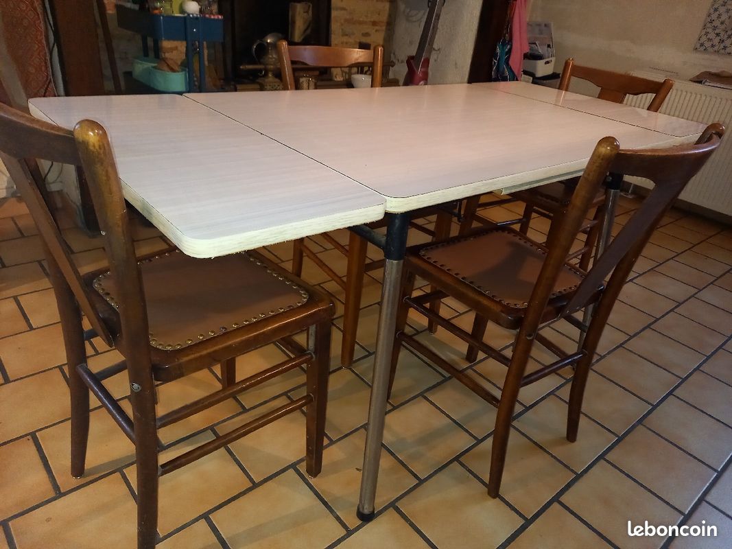 Table de cuisine (image 2)