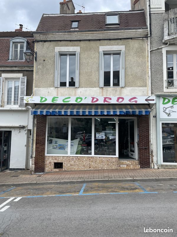 Immeuble 4 pièces 67 m² · à Bourbon-Lancy · 67 m² · 110 000 €