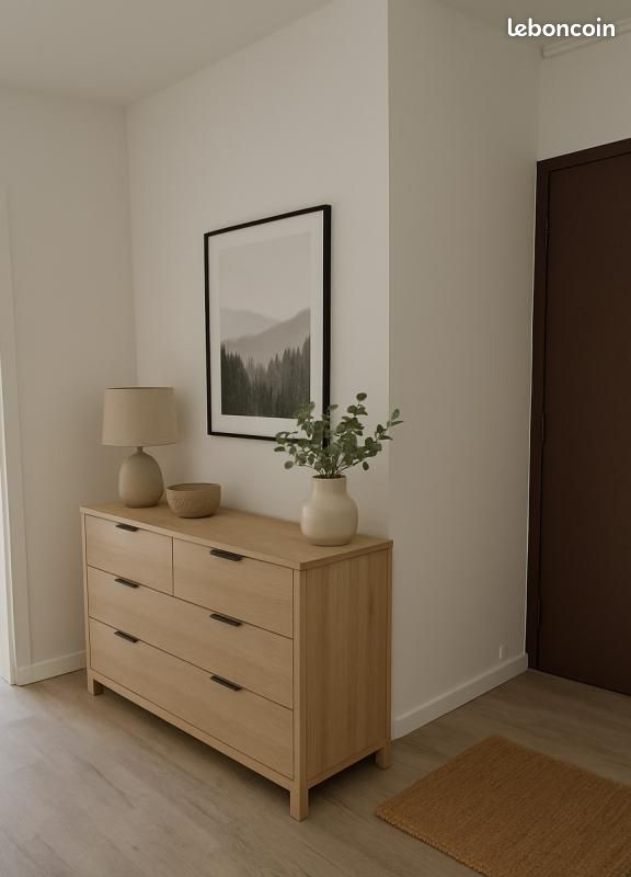 Appartement 4 pièces 83 m² · à Grenoble · 83 m² · 963 €