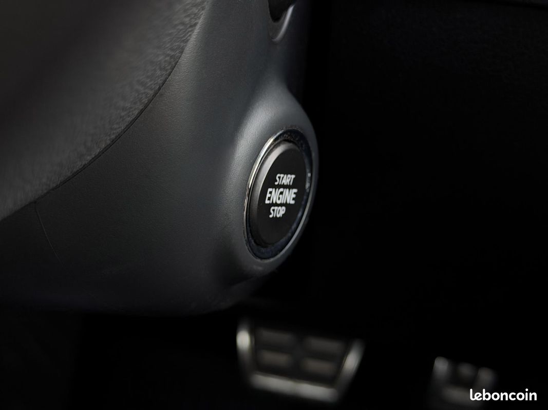 SKODA SUPERB Sportline TSI PHEV Hyrbide recharg 218 DSG 1ère Main Attelage Caméra Kessy GPS (image 46)