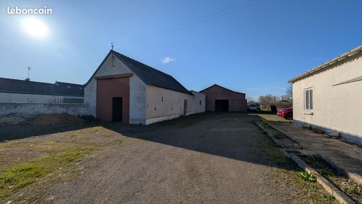 Maison 1 pièce 80 m² · à Loire-Authion · 80 m² · 140 400 €