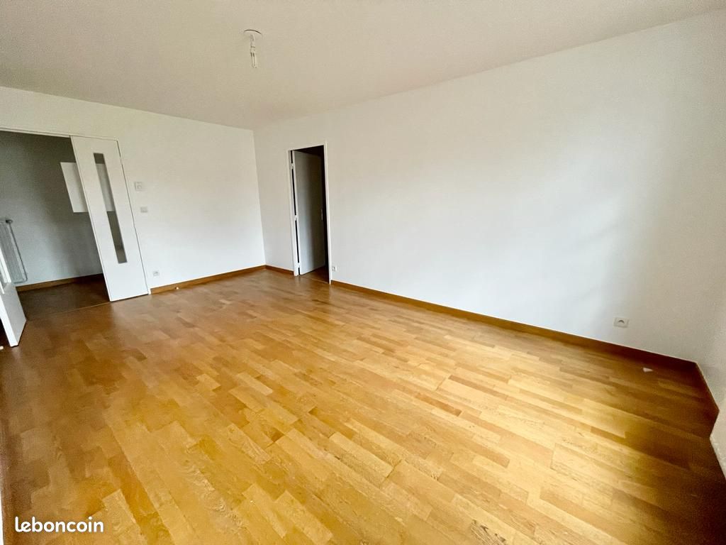 Appartement 2 pièces 55 m² · à Melun · 55 m² · 908 €/mois
