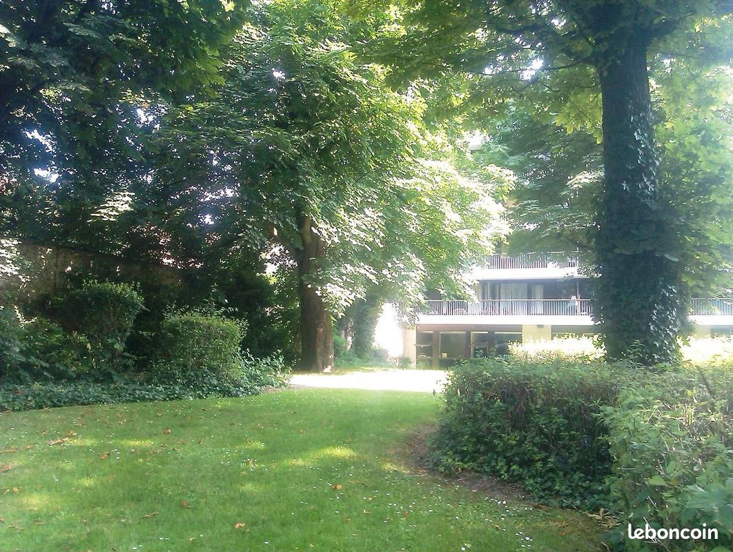 Appartement 1 pièce 16 m² · à Lille · 16 m² · 528 €/mois