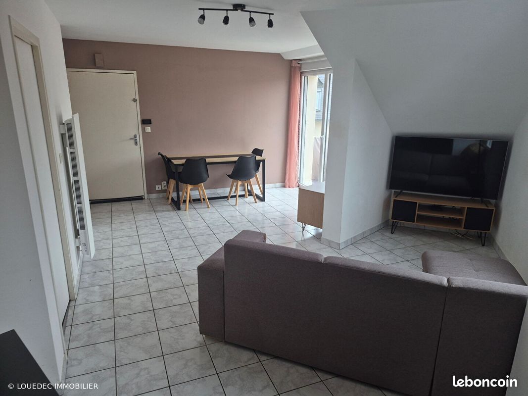 Appartement 3 pièces 60 m² · à Saint-Évarzec · 60 m² · 700 €/mois