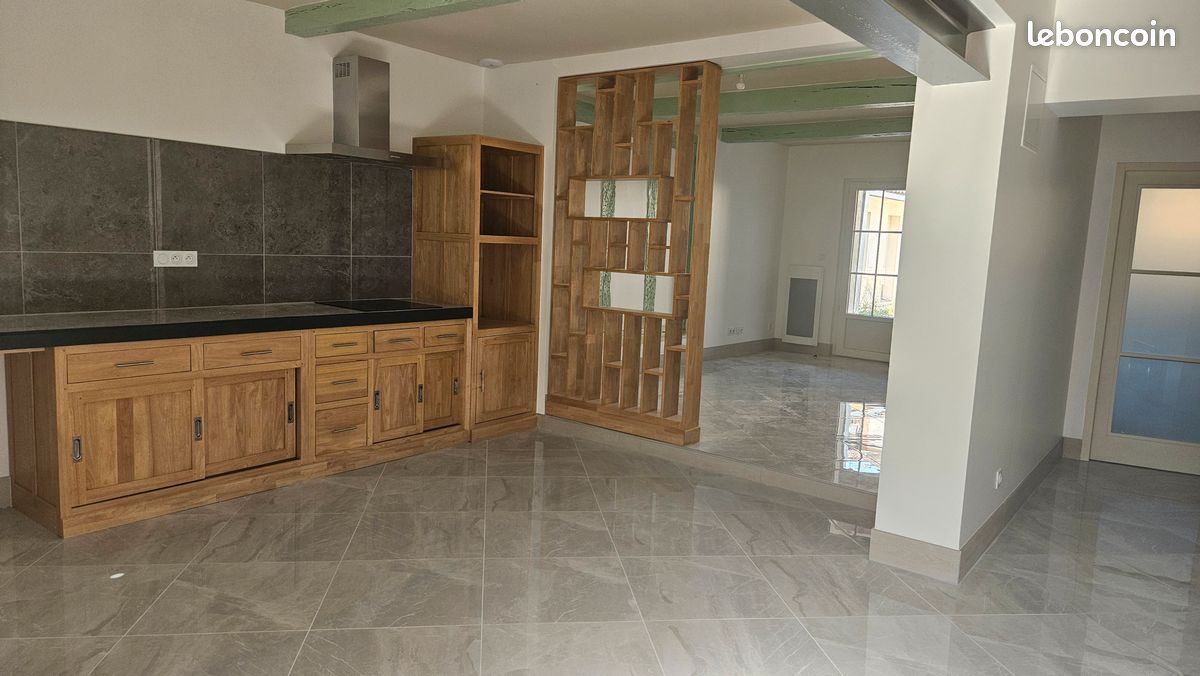 Maison 5 pièces 108 m² · à Caudecoste · 108 m² · 899 €