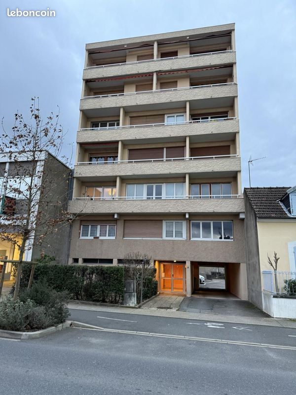 Appartement 3 pièces 49 m² · à Vichy · 49 m² · 76 000 €