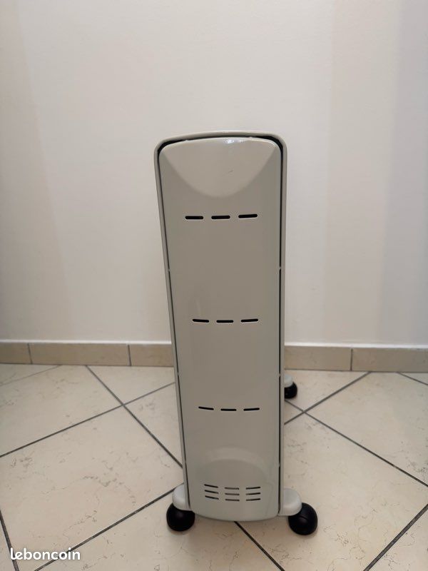 Radiateur neuf à bain d’huile DELONGHI avec garantie 1 an (image 8)