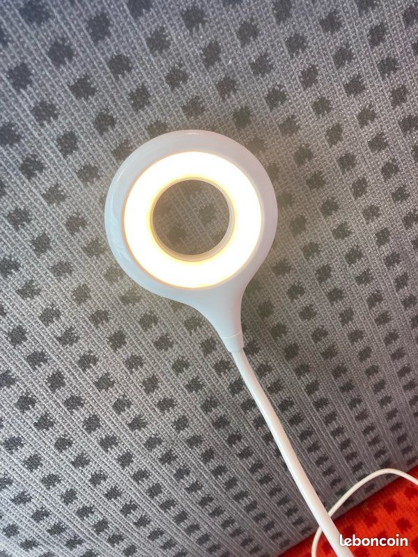 Lampe led de bureau (image 5)