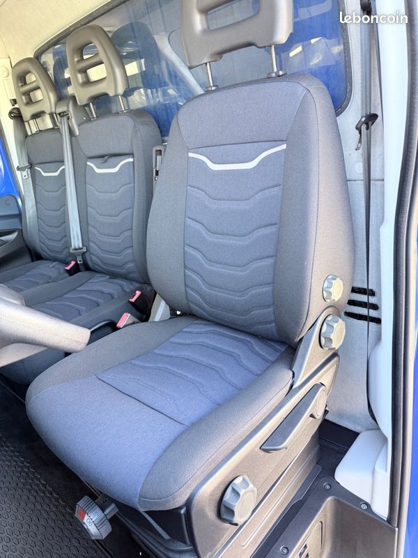 Iveco DAILY 35S14 HIMATIC CAISSE 24 M3 CORSIN ✅ 20825 HT ✅ (image 10)
