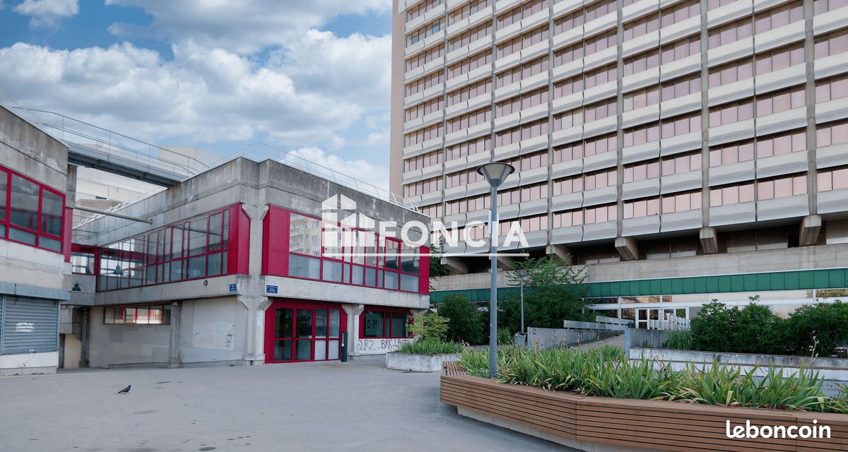 Appartement 2 pièces 45 m² · à Évry-Courcouronnes · 45 m² · 99 900 €