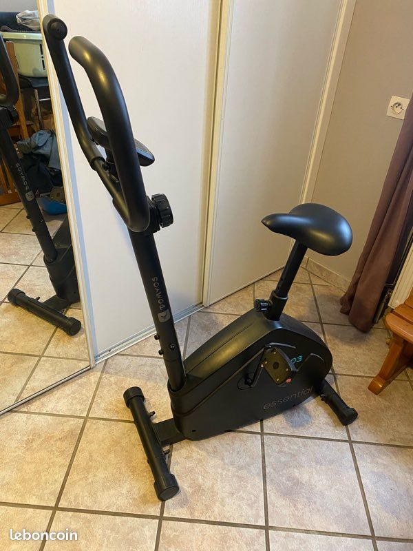 Vélo D Appartement Domyos Essential 03 Decathlon Decathlon