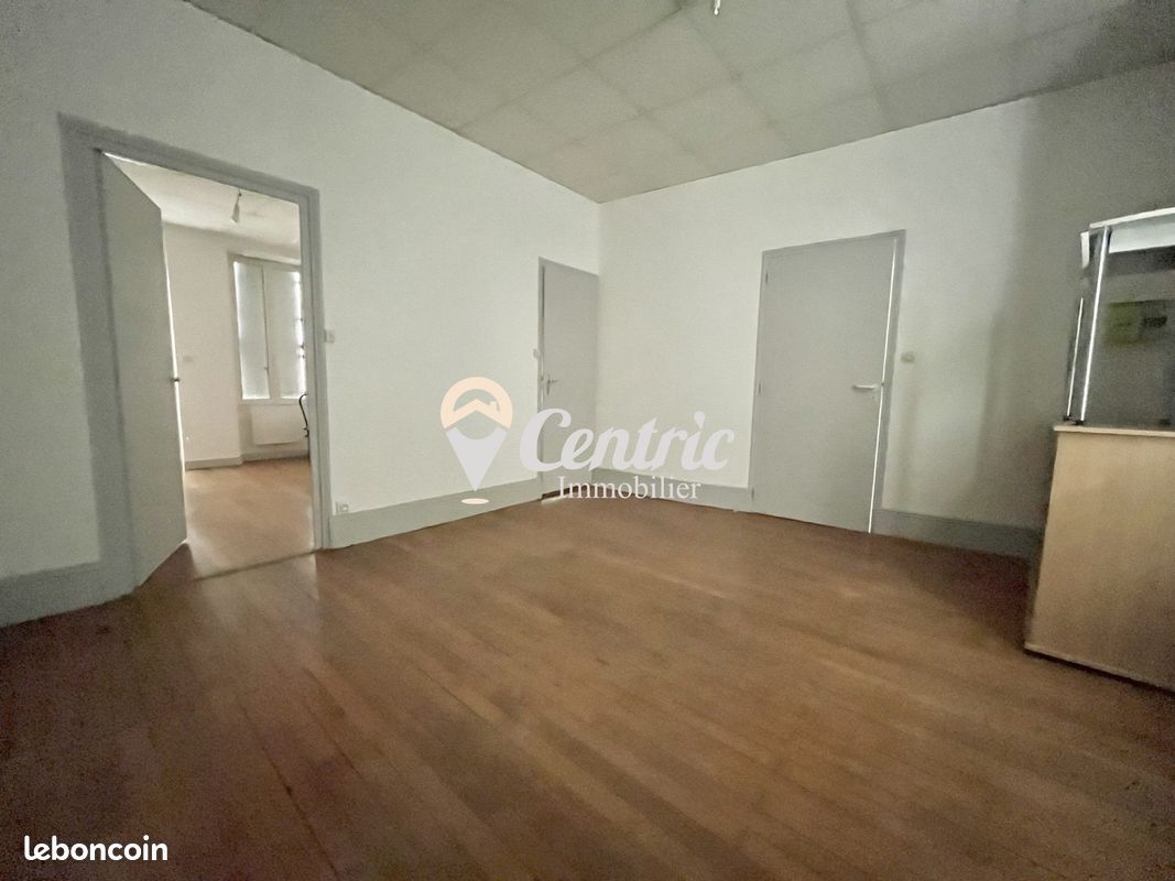 Appartement 3 pièces 42 m² · à Bressuire · 42 m² · 522 €