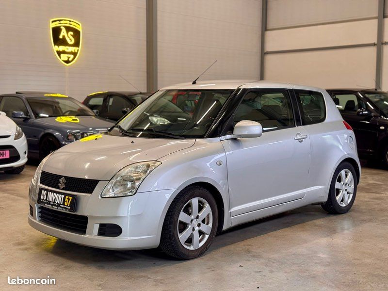 Suzuki Swift 1.3i 92CH - 6CV - Essence - 5 Portes - Garantie (image 1)