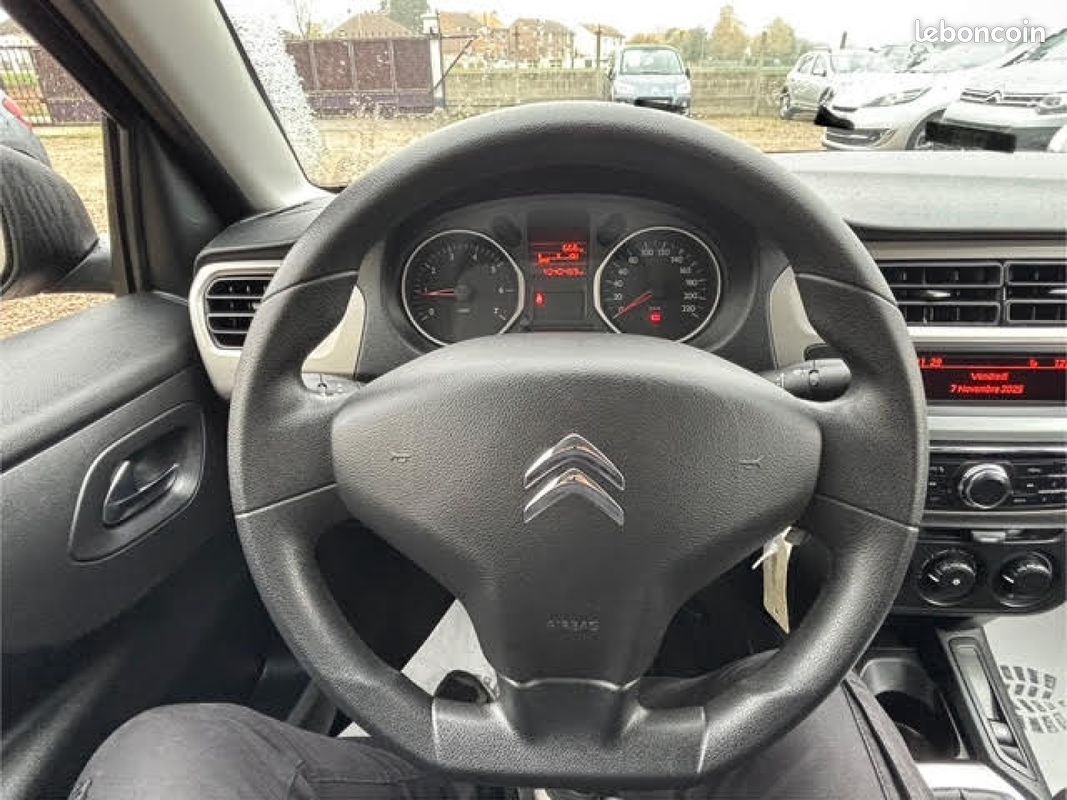 CITROEN C-ELYSEE 1.2 PureTech 82 CV Confort 40492 KM 11/2016 (image 14)