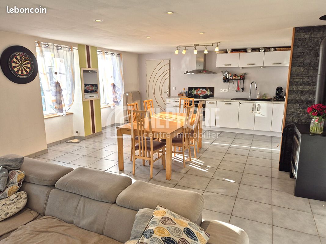Maison 5 pièces 113 m² · à Fougeré · 113 m² · 199 000 €