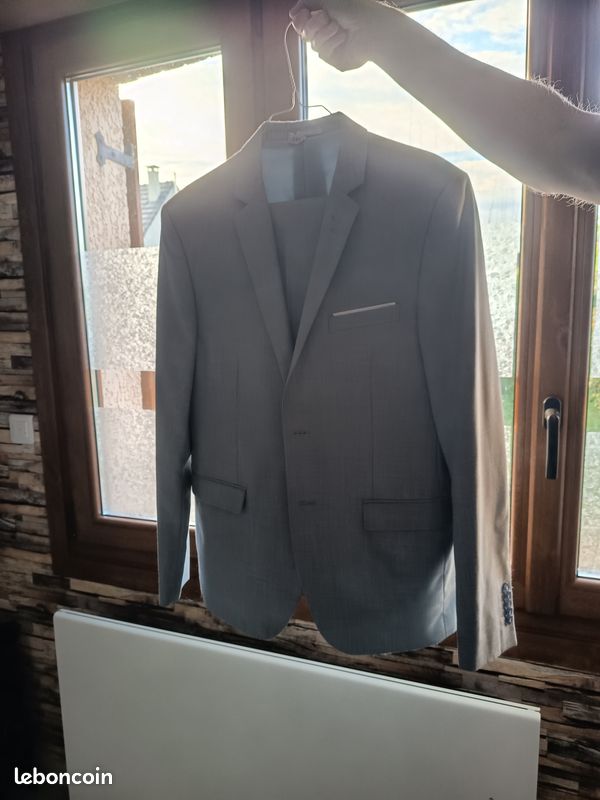Costume homme taille 44 (image 1)