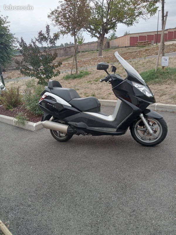 Scooter Peugeot Satellis 125cm3 (image 1)