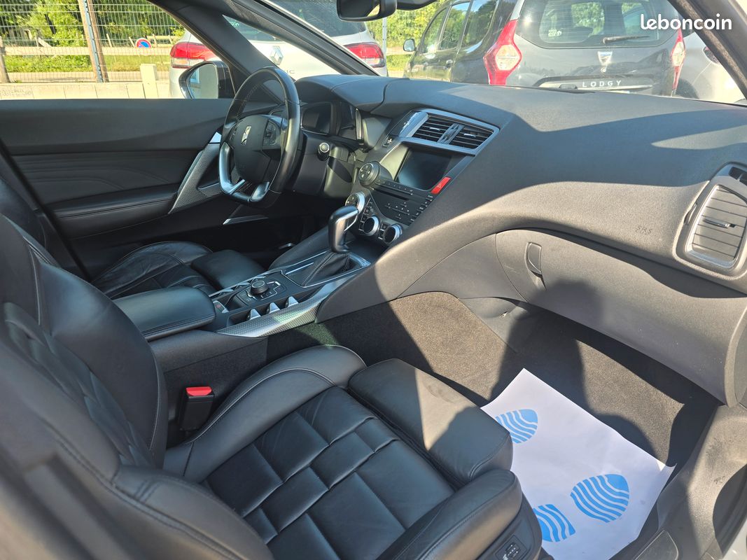 CITROËN DS5 2.0 HDi 163 cv Boîte auto (image 5)