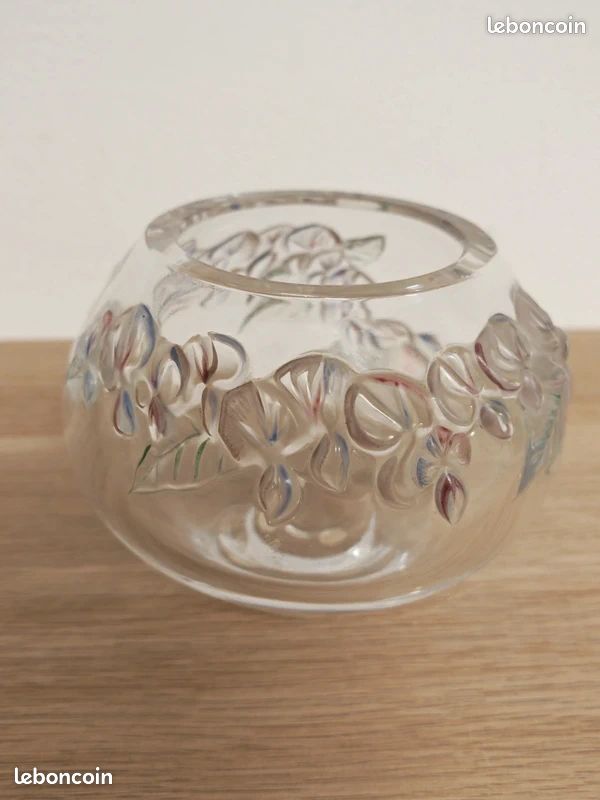 Vase Lalique modèle cœur de jeannette en cristal (image 3)