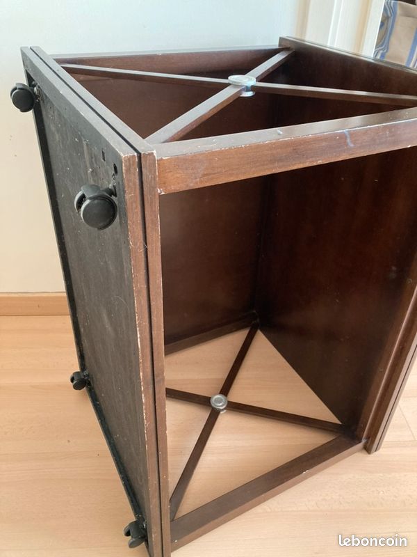 Table basse sur roulette (image 7)