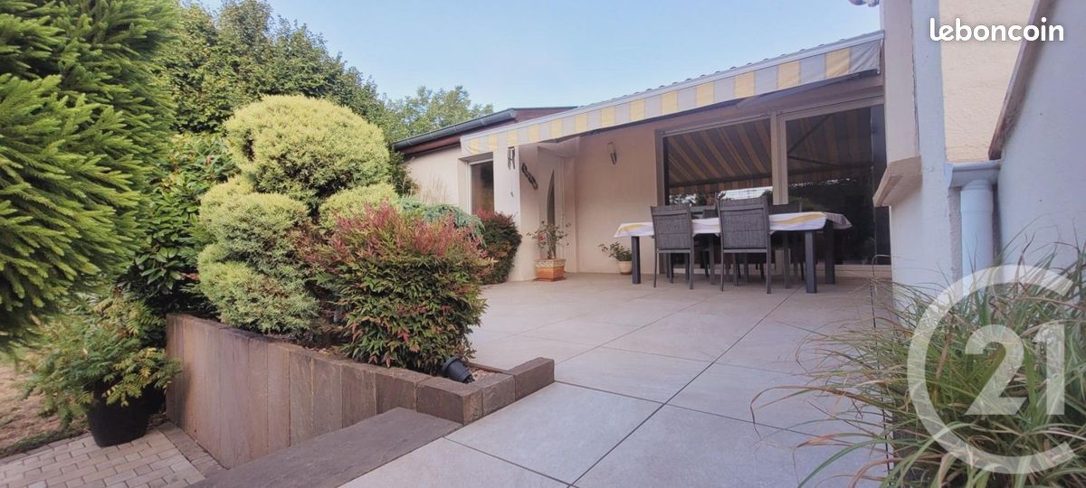 Maison 11 pièces 229 m² · à Bischheim · 229 m² · 549 000 €