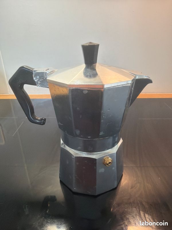 Cafetière moka (image 1)
