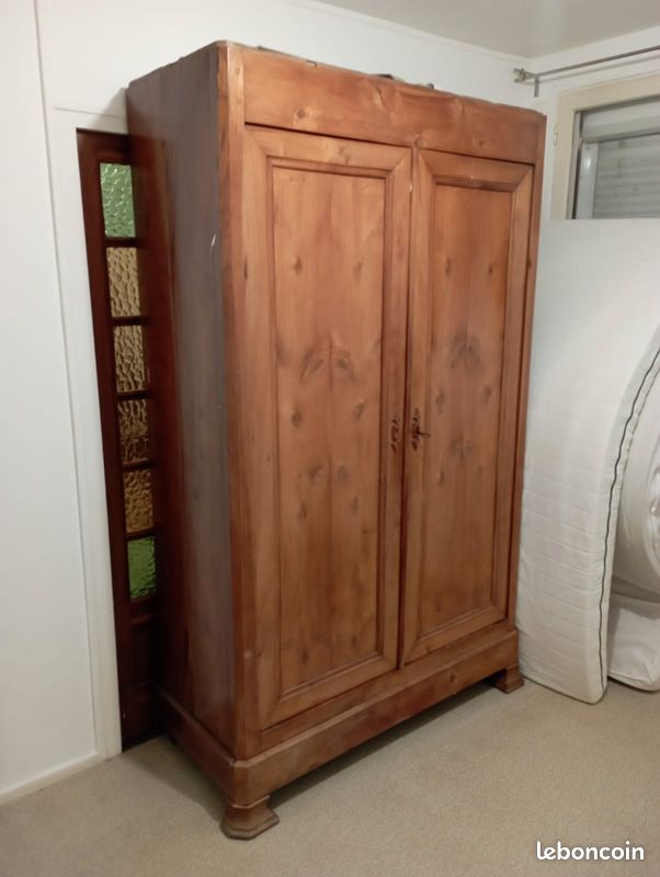Armoire ancienne (image 1)