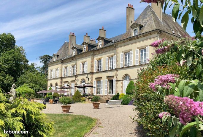 Propriété 25 pièces 968 m²