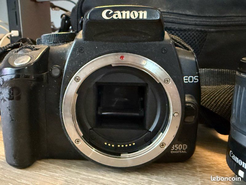 Appareils photo reflex autofocus : CANON EOS 350 D avec 3 objectifs + accessoires - Label Emmaüs