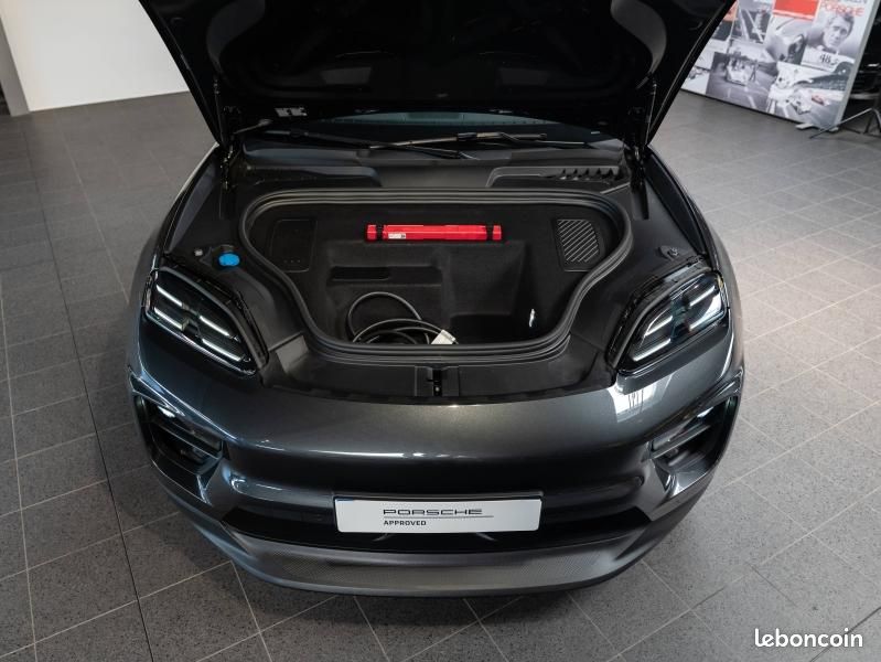Porsche Macan 408ch 4 MY25 (image 19)