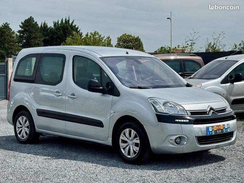 Citroën Berlingo 1.6 Hdi 92 Chx Phase 2 - Clim Auto / Radar de recul / Régulateur / TBE Général (image 1)