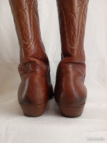 Belle paire de Bottes tout cuir Accessoires Bagagerie - Main Image