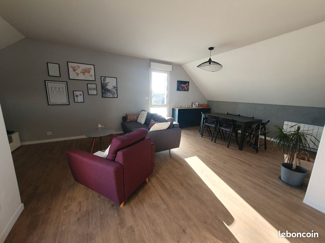 Appartement 2 pièces 49 m² · à Plescop · 49 m² · 900 €