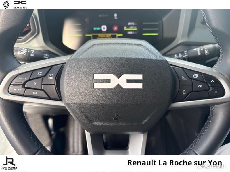 Dacia Duster 1.6 hybrid 140ch Extreme (image 17)