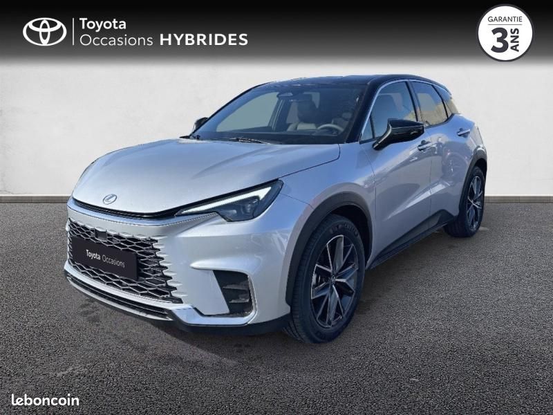 Lexus LBX 1.5 136ch Emotion 2WD (image 1)