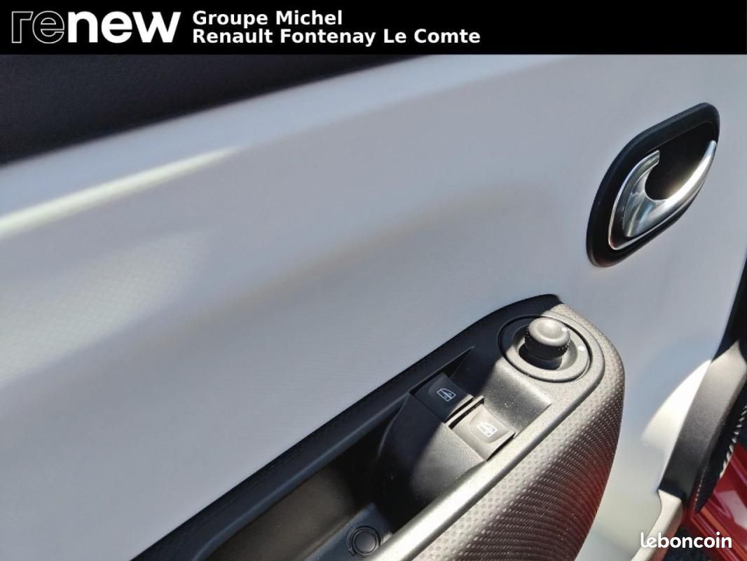 Renault Twingo E-TECH ELECTRIQUE III Equilibre (image 12)