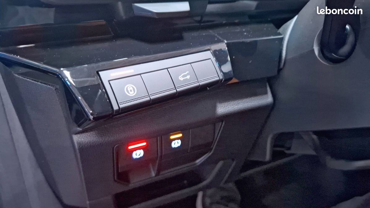 Renault espace e tech full hybrid 200 gsr2 techno (image 22)