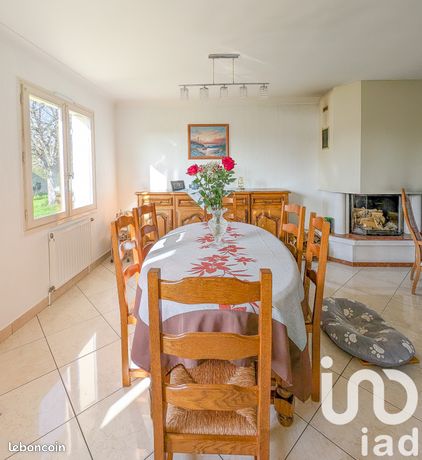 Propriété 7 pièces 141 m²