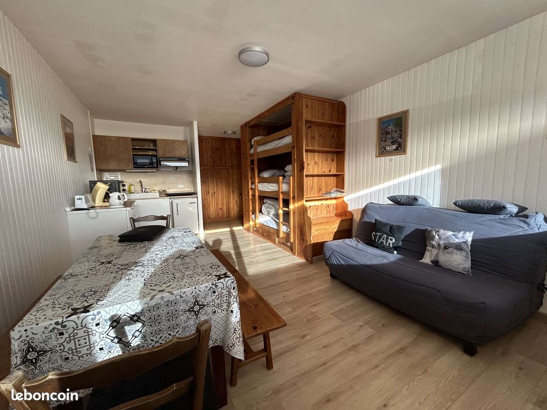 Appartement 1 pièce 29 m² · à Besse-Et-Saint-Anastaise · 28,5 m² · 86 400 €