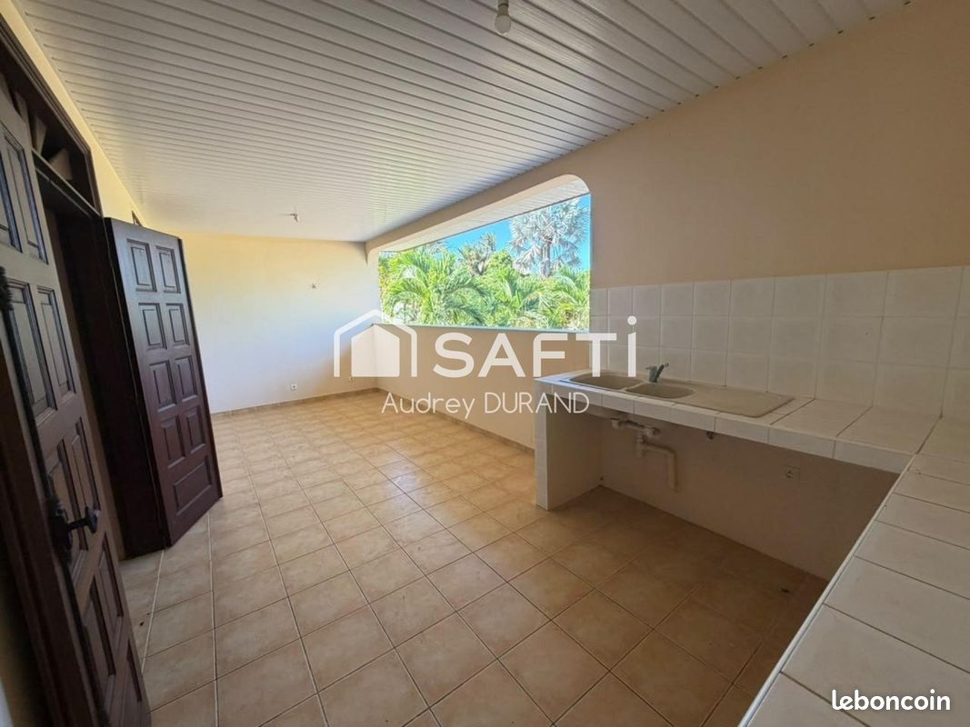 Appartement 3 pièces 41 m² · à Cayenne · 41 m² · 159 000 €