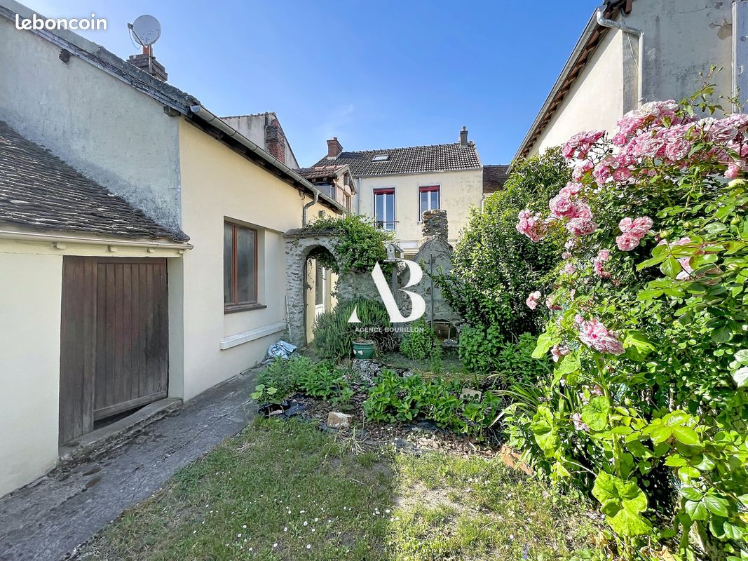 Maison 6 pièces 117 m² · à Nangis · 117 m² · 209 000 €