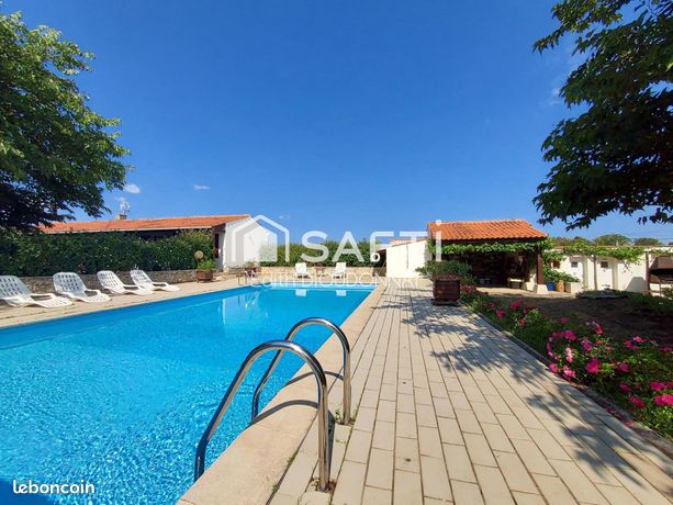 Propriété 8 pièces 225 m²