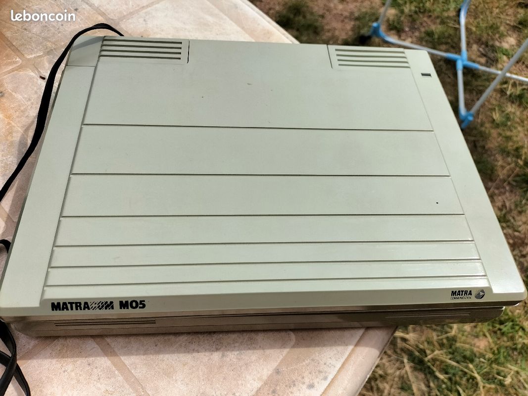 Minitel Matra M05 (image 3)
