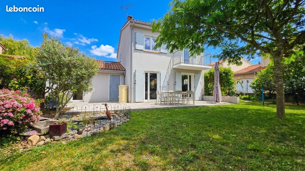 Maison 6 pièces 100 m² · à Saint-Pierre-de-Chandieu · 100 m² · 379 000 €